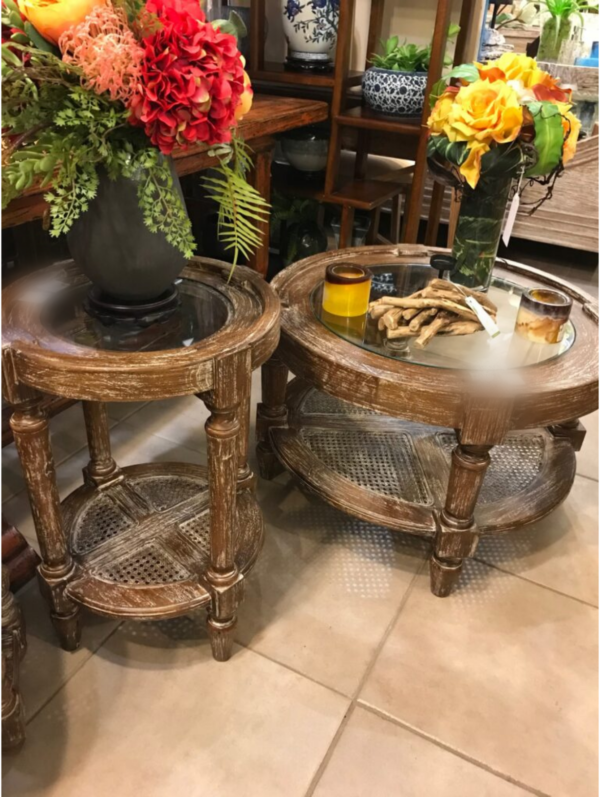 Round Coffee Table - Pecan