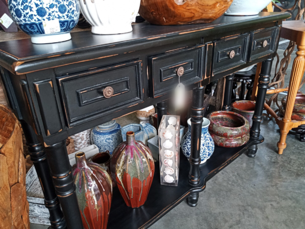 Brownstone Console - Black Electric